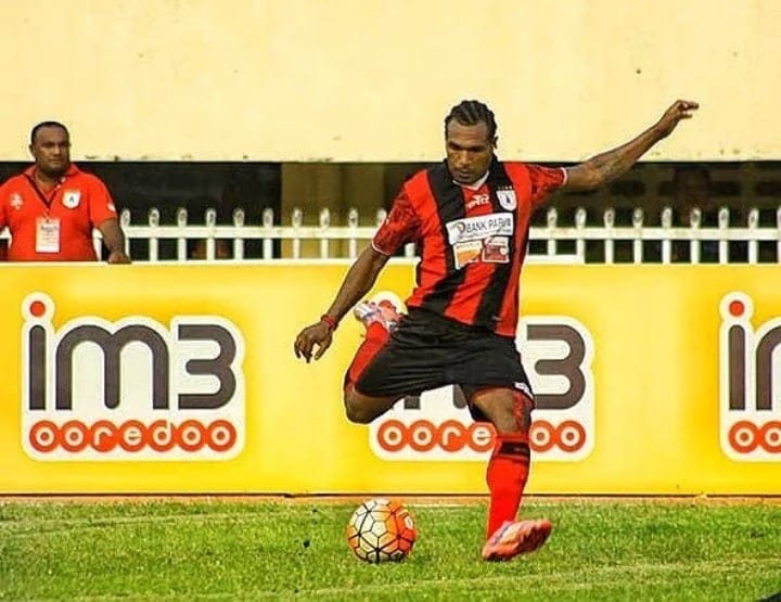 Nelson Alom