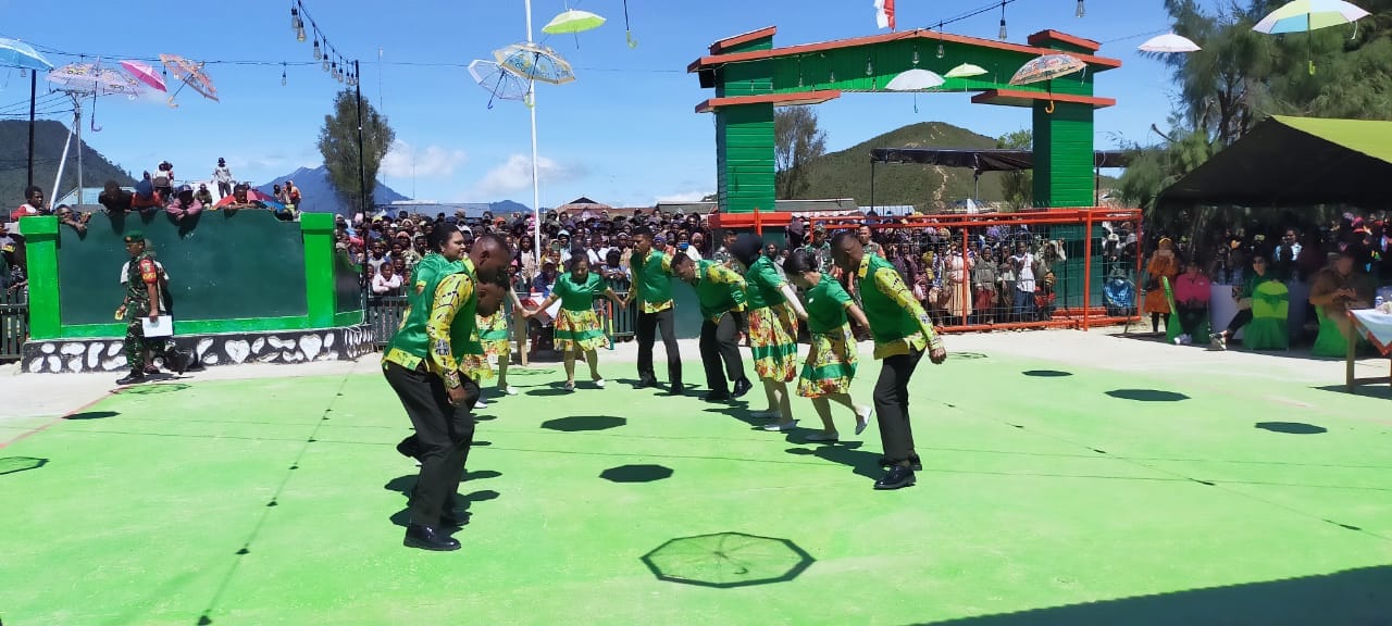 Tari Yospan Paniai Papua