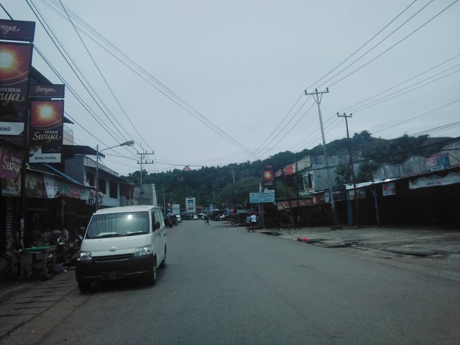 Demonstrasi Pendukung Gubernur Papua