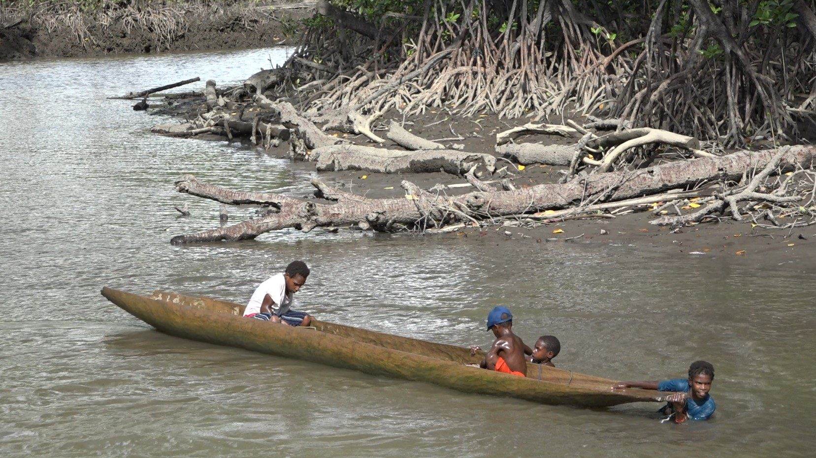 Tailing, PT Freeport Indonesia, Pendulang, Kamoro, Sempan