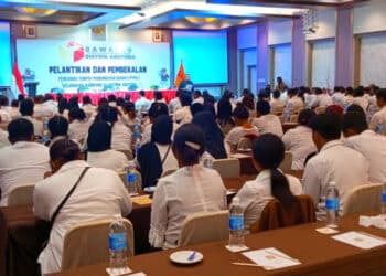 Peserta Pengawas TPS sedang mendengar arahan dari Ketua Panwas Distrik Abepura di Hotel Grand Abepura, Kota Jayapura, Provinsi Papua pada Senin (22/1/2024).- Jubi/ CR -10
