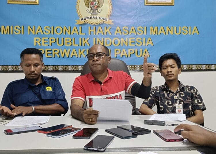Penyiksaan oleh Prajurit TNI di Puncak