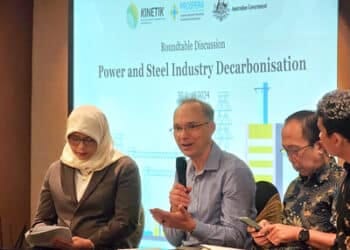 Para pakar Australia dan Indonesia dalam acara yang bertajuk 'Dekarbonisasi Industri Listrik dan Baja di Indonesia' di Jakarta, 30 April 2024-Jubi/ Public-Affairs-JAKT@dfat.gov.au