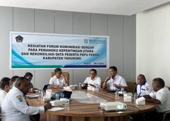 Kegiatan Forum Komunikasi dan Rekonsiliasi berlangsung di Ruang Rapat Sekda Kabupaten Yahukimo, pada Rabu (15/05/2024).