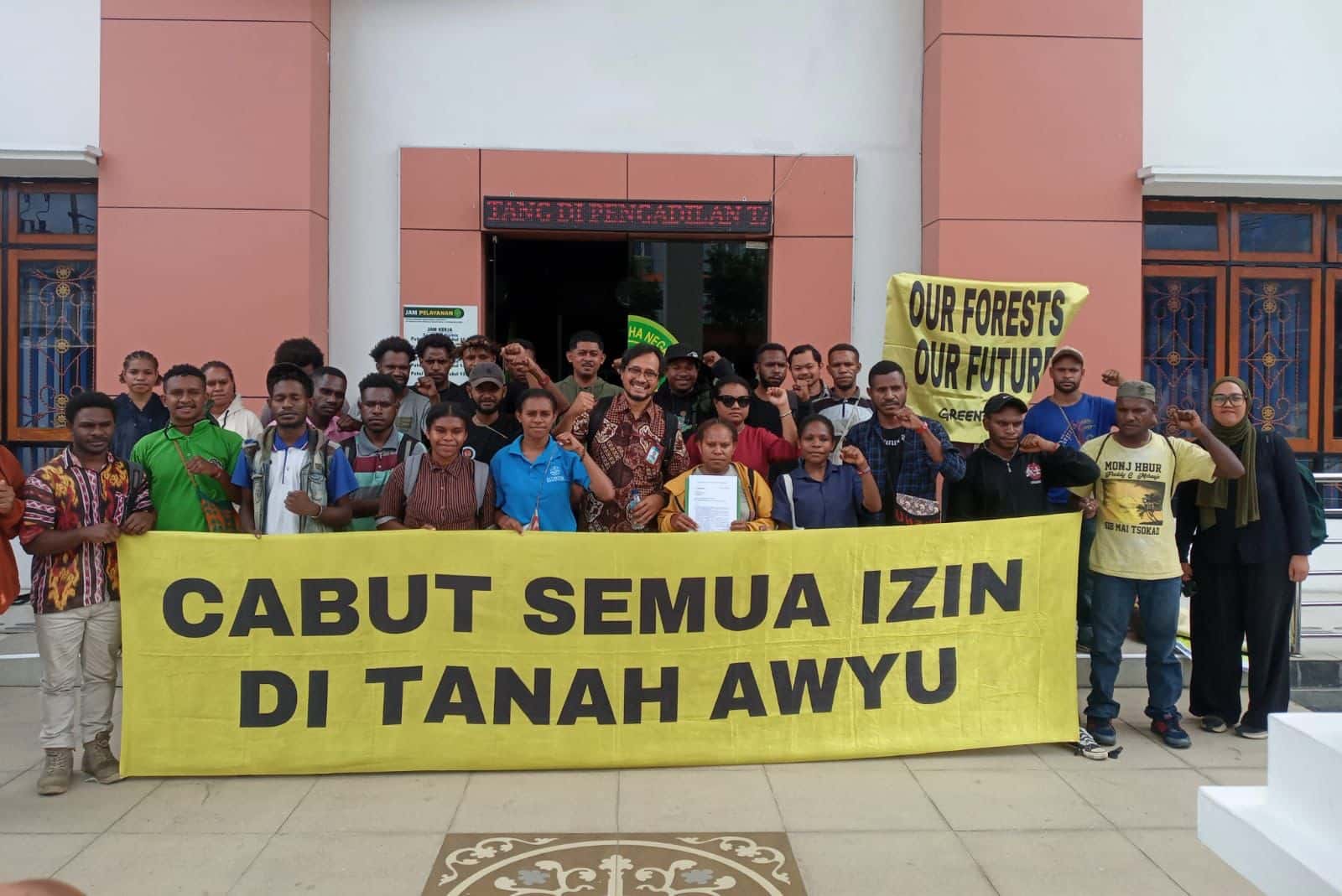 Adat Awyu