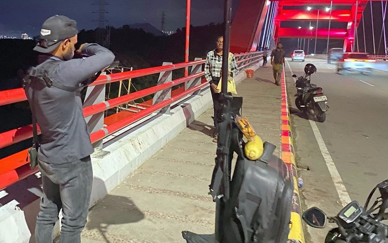 Jembatan Merah