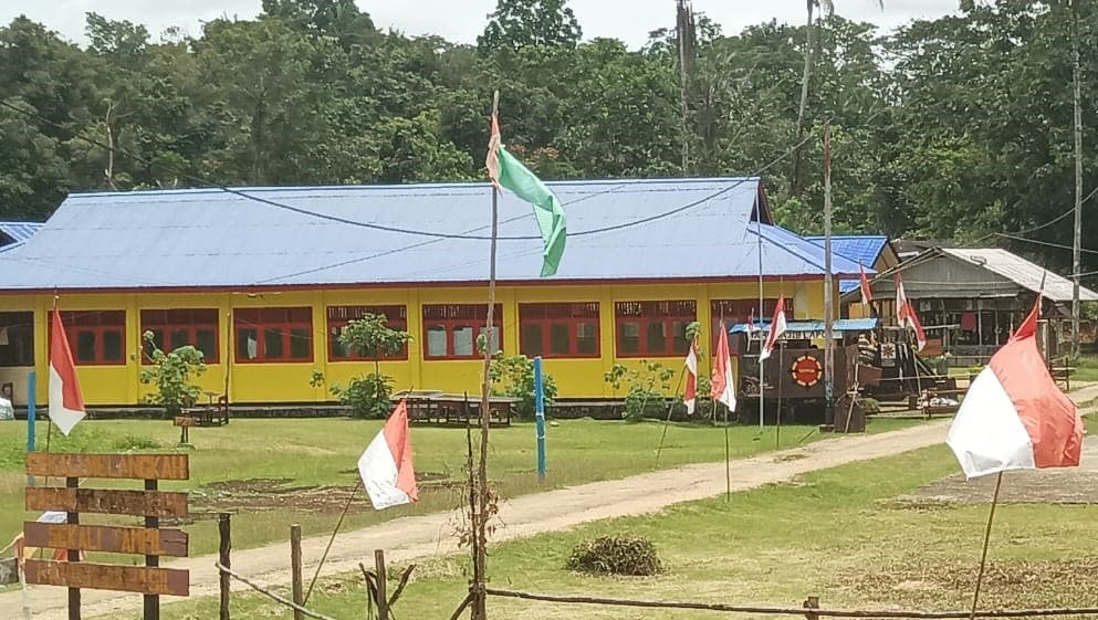 Sekolah Dijadikan Pos Aparat Keamanan