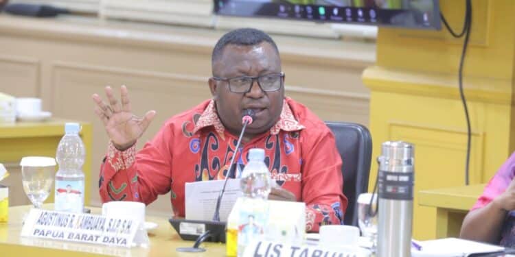 Senator RI perwakilan dari Papua Barat Daya, Agustinus R. Kambuaya-IST