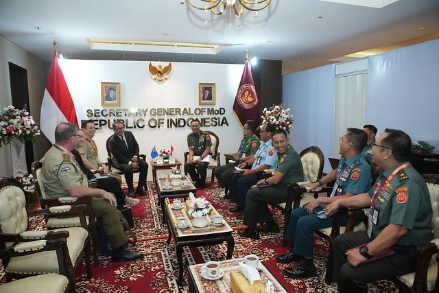 Australia dan Indonesia Perkuat Hubungan Pertahanan di Indo Defense Expo 2025