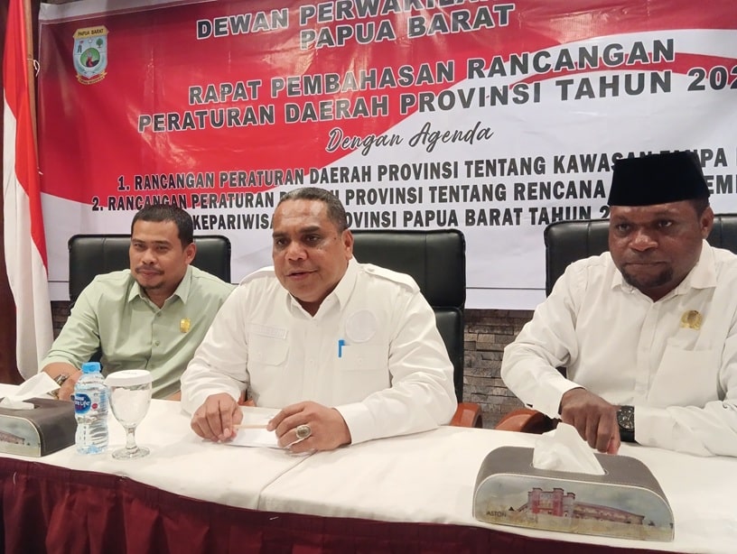 DPR Papua Barat