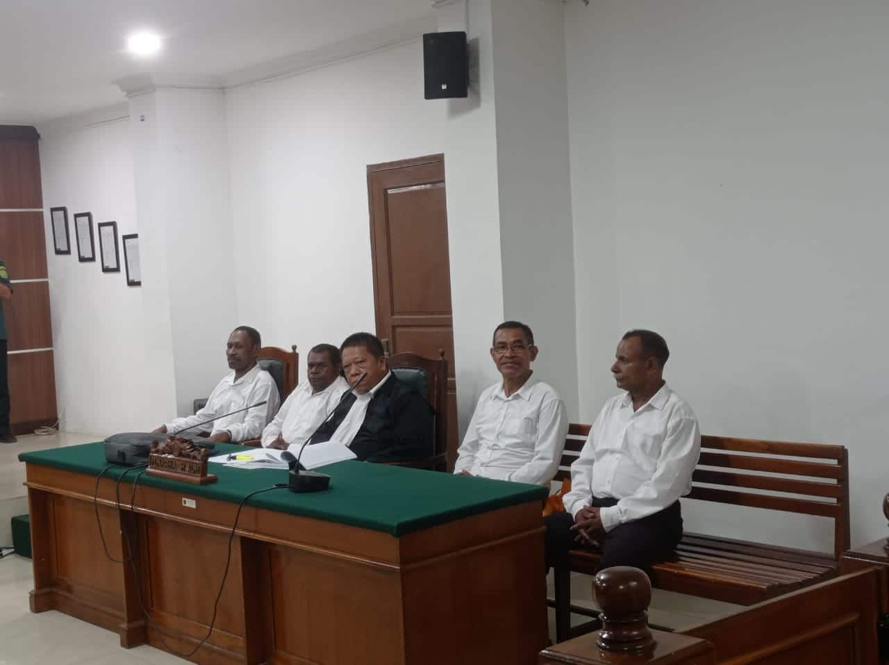 Makar, Politik, Tahanan, Narapidana